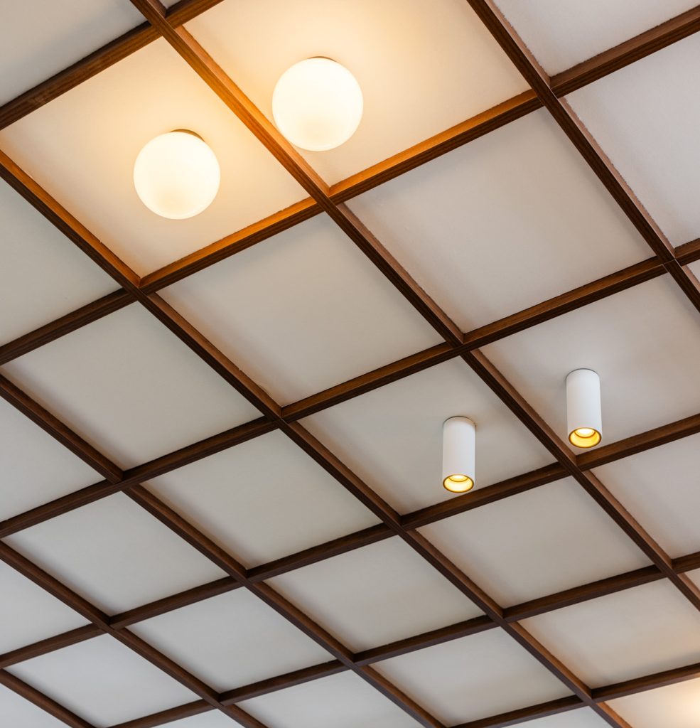 Feature ceiling